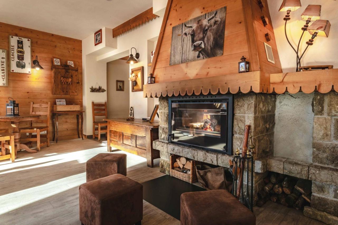 L'Alpage Hotel Le Grand-Bornand Bagian luar foto